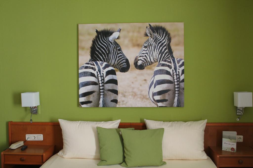 Ruedesheimer Hof Hotel 3*